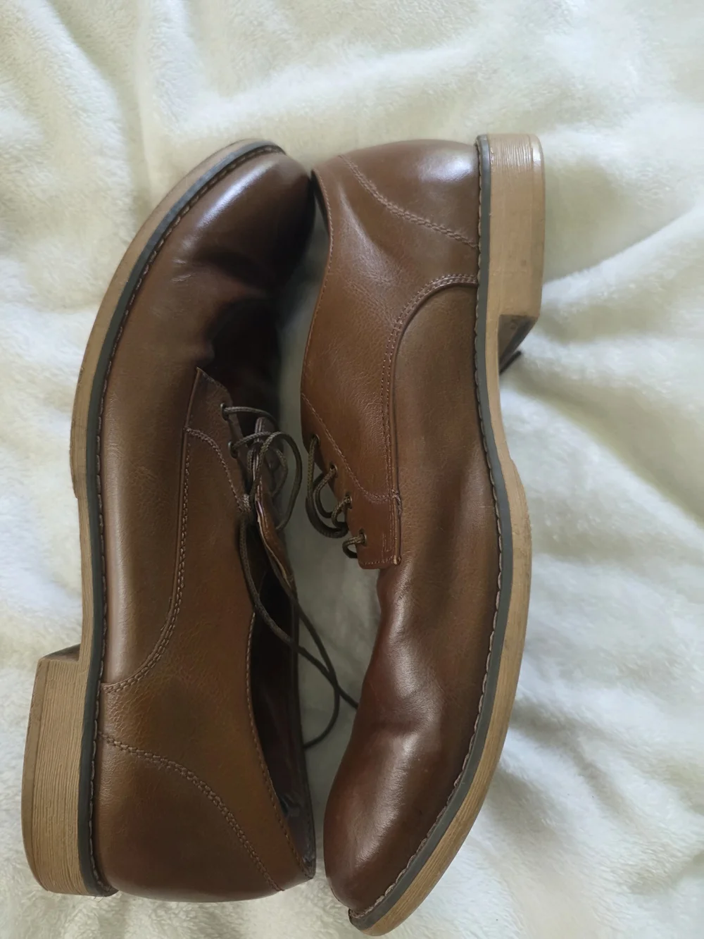 Classic Men's Brown Leather Lace-Up Dress Shoes